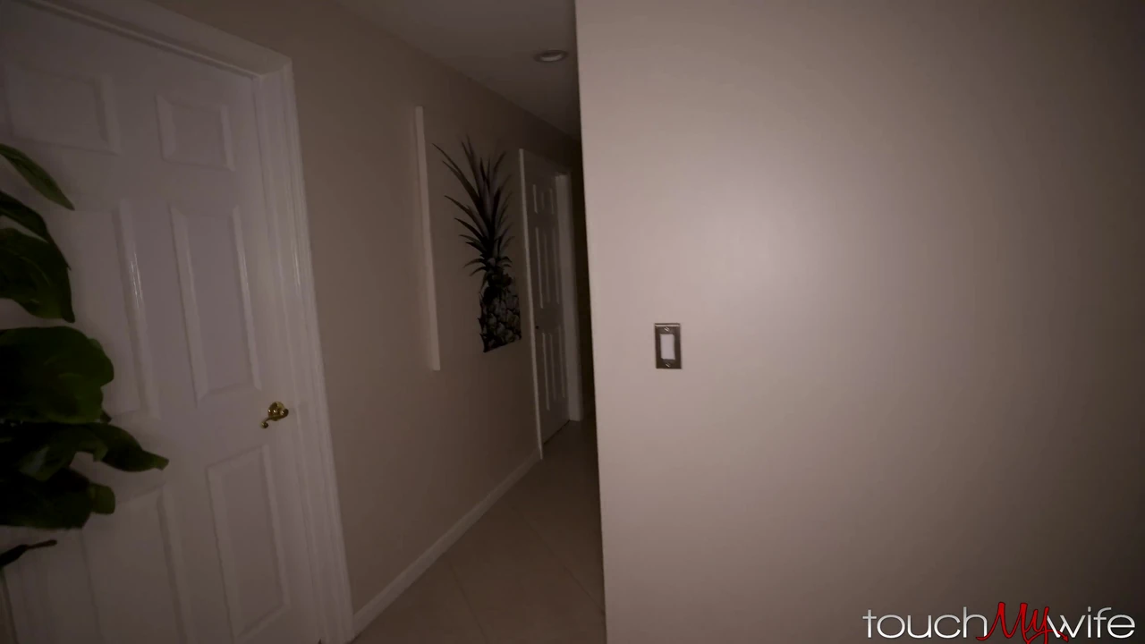 Caught My Wife In Bed With Bigger Dick! – Lexi Stone